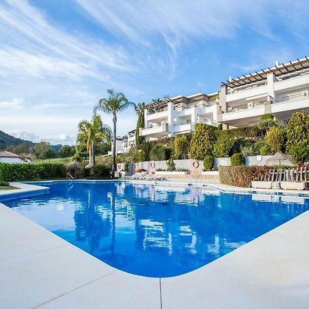 El Lago De Los Arqueros 2 Bedrooms Penthouse En Benahavis Luaran gambar