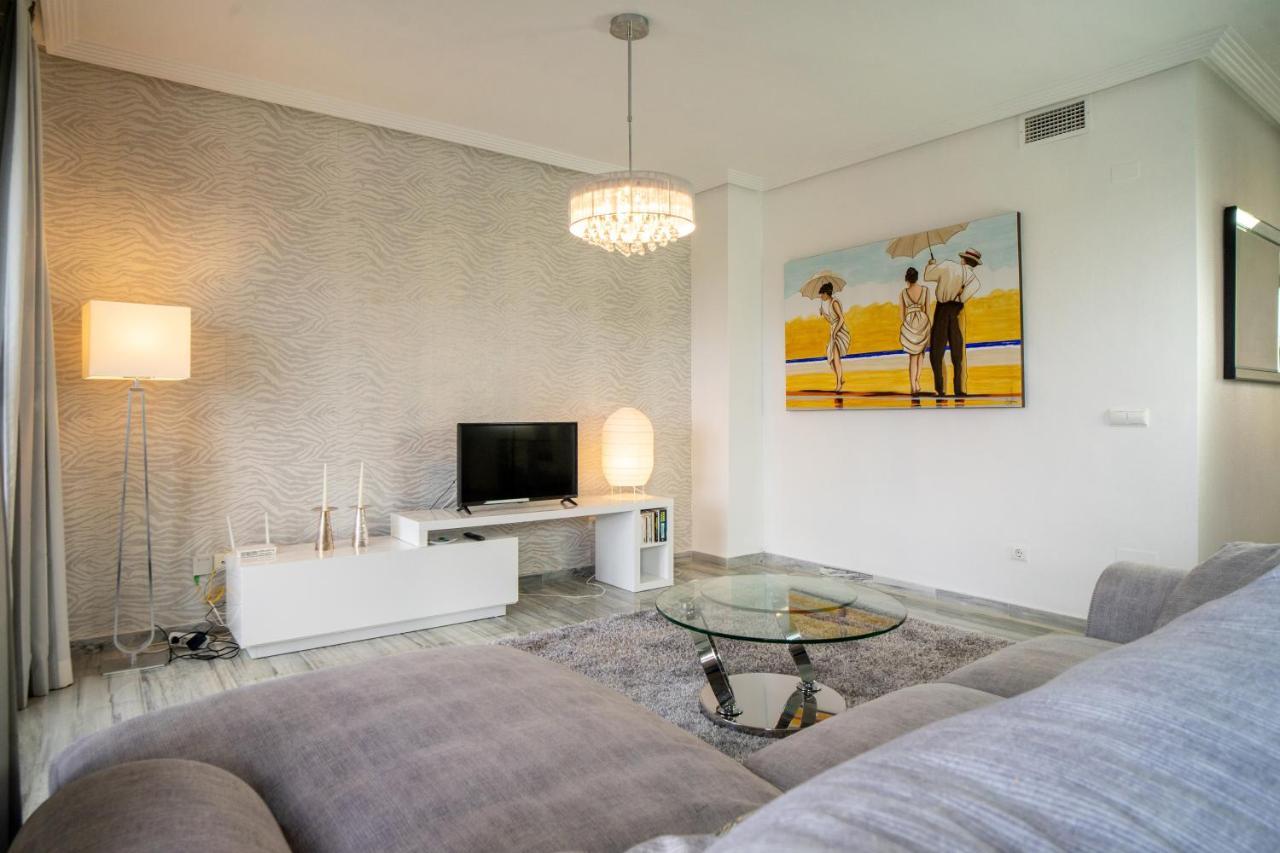 El Lago De Los Arqueros 2 Bedrooms Penthouse En Benahavis Luaran gambar
