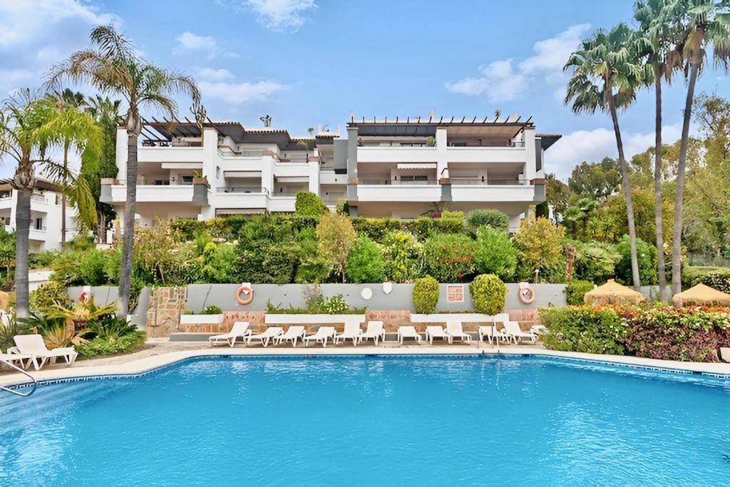 El Lago De Los Arqueros 2 Bedrooms Penthouse En Benahavis Luaran gambar